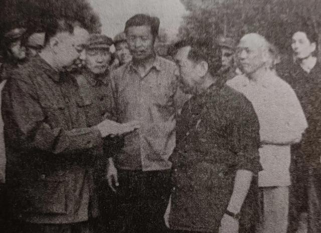 唐山大地震多少级，唐山大地震是几级（亲手把灾情报告的“主席”划掉）