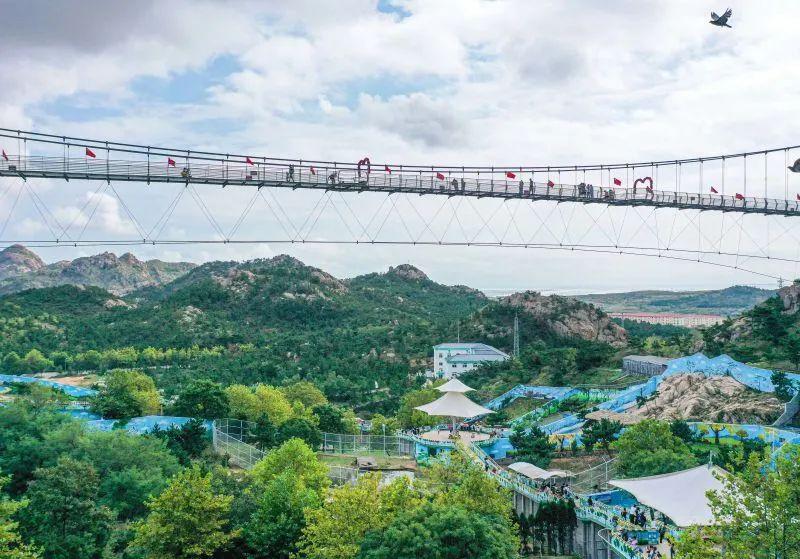 荣成风景区有哪些，荣成周边景点（来荣成这些打卡景区景点采撷好春光）