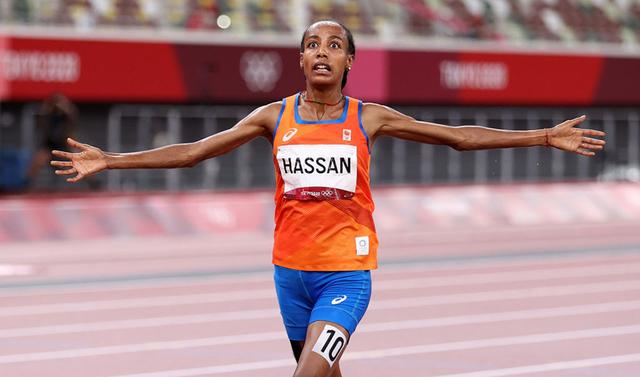 选手紧密配合,最终拿到了金牌和铜牌,东京奥运会冠军哈桑仅排名第6