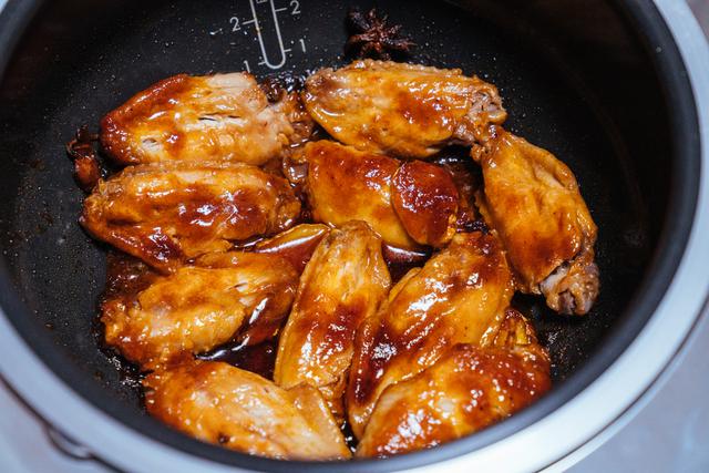 ptfe和特氟龙的区别，ptfe和特氟龙的区别是什么（到底是买国产还是进口）