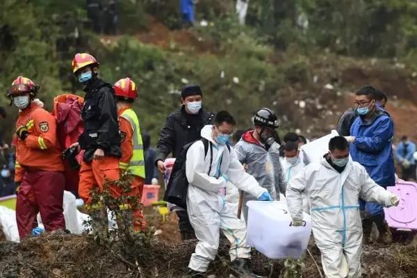 空难为什么没有全尸，为什么空难后却很难找到受难者的遗体呢