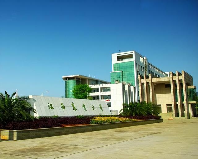 南昌大学排名前三，江西高校2023年自然科学学术排名