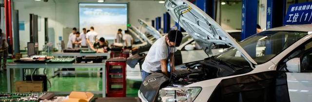 重庆电信职业学院，重庆电信职业学院招生专业、收费标注（走近汽车与智能制造工程学院丨电讯院系巡礼）