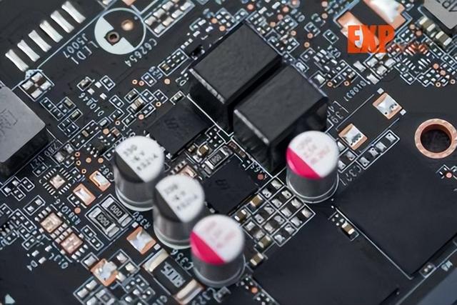 索泰显卡怎么样，索泰显卡能买吗（AMP月白GOC显卡评测）