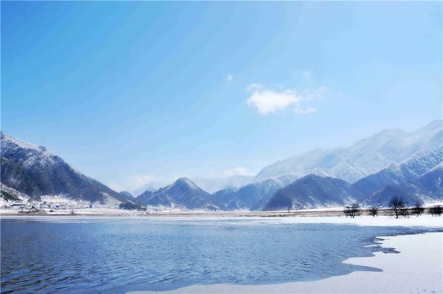 神农架旅游攻略，神农架旅游攻略自驾游（湖北神农架六大景点）