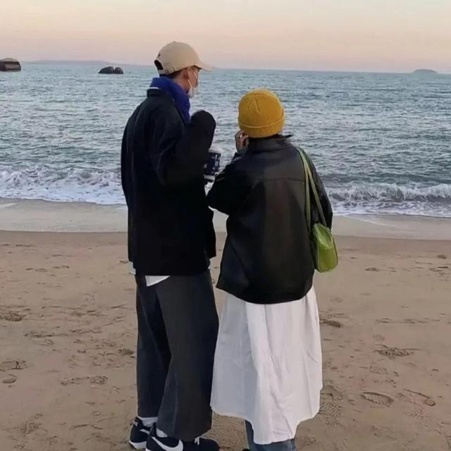 文艺风微信头像，文艺风微信头像图片（文艺风情侣头像）