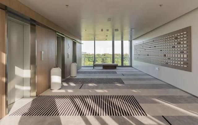 张震岳的《玩乐令》 歌词，张震岳的《玩乐令》（阿那亚，怎么住）