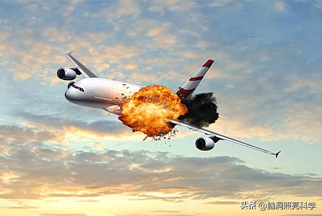 飞机坐哪个位置比较好，飞机值机选座怎么选（哪个座位安全可以保命）