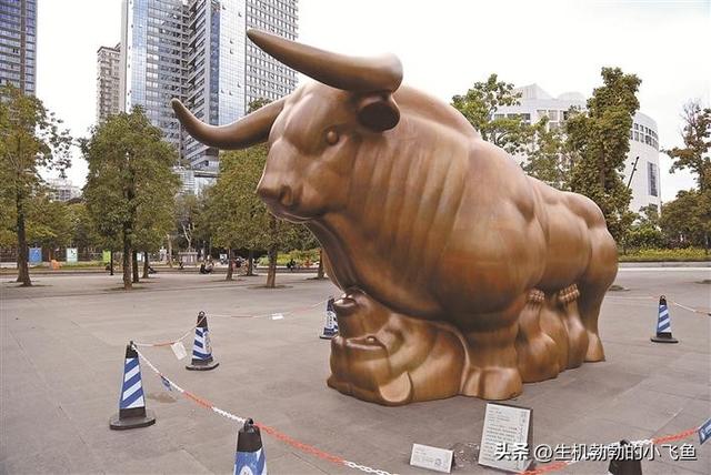 世界著名雕塑，世界著名雕塑人像（10座世界辣眼雕塑）