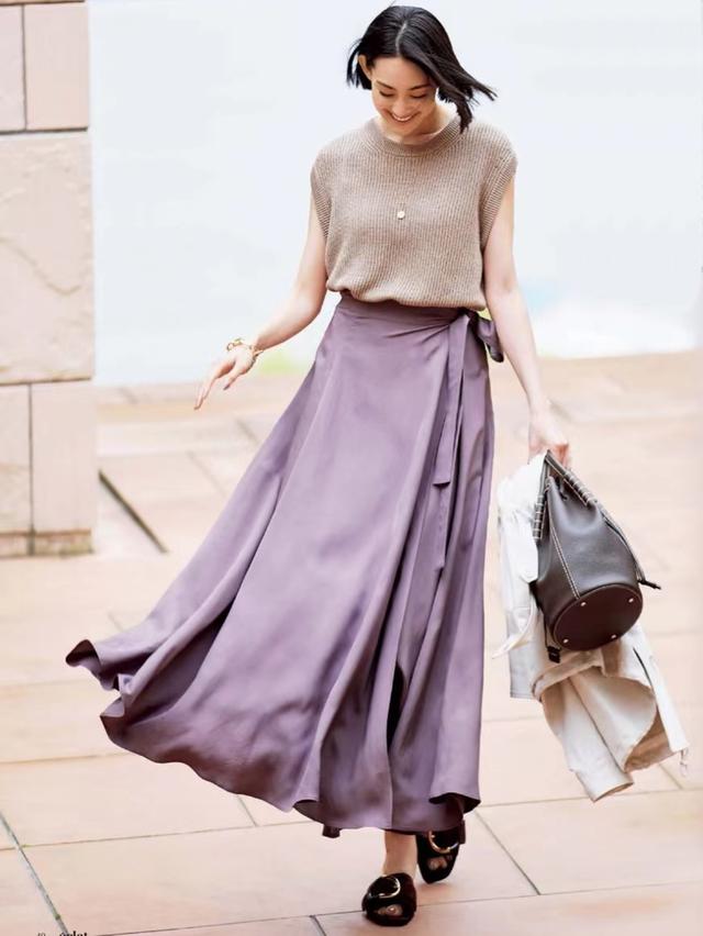 女人40算中年吗，40岁的女人是中年人吗（“时尚穿搭”的2个真相）