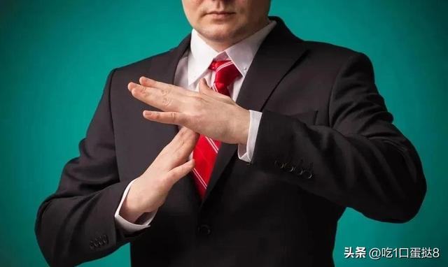 人家说谢谢该怎么高情商的回复，如何高情商回复谢谢（高情商的人都用这三招回复）