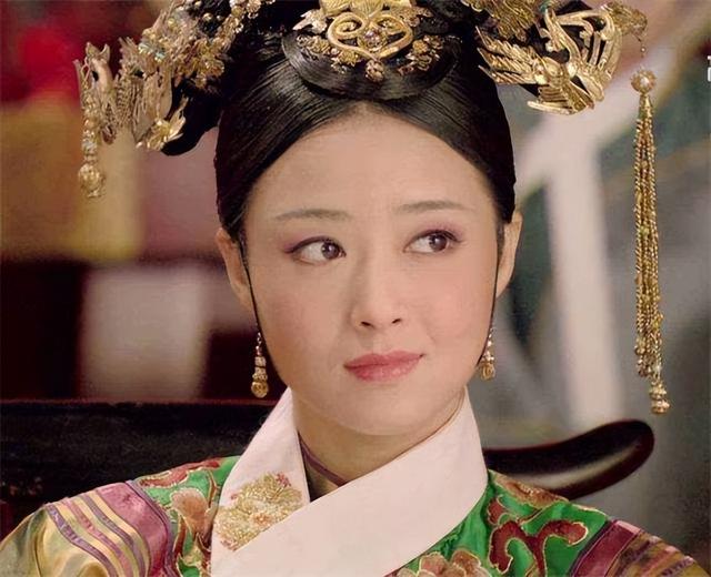 唐艺昕甄嬛传演的谁，唐艺昕在甄嬛传里演什么角色呢（“蛇蝎女孩”异军突起）