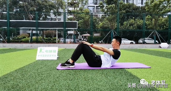 仰卧起坐技巧，怎样练仰卧起坐（这五个训练动作助你拿高分）