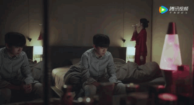 一垒打在爱情中是什么意思，全垒打在爱情中什么意思（现在的年下爱情都这么露骨吗）