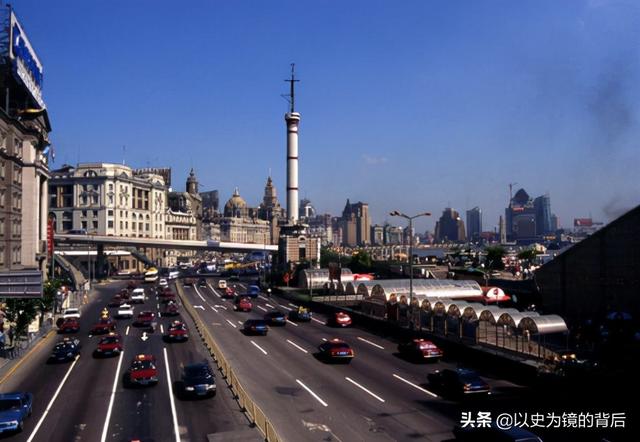 香港黄金和黄金有什么区别，港金与黄金的区别（新加坡GDP是上海的3倍）