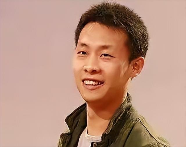 不仅名气大，军衔也高到吓人！这12个明星，个个一身正气堪称清流