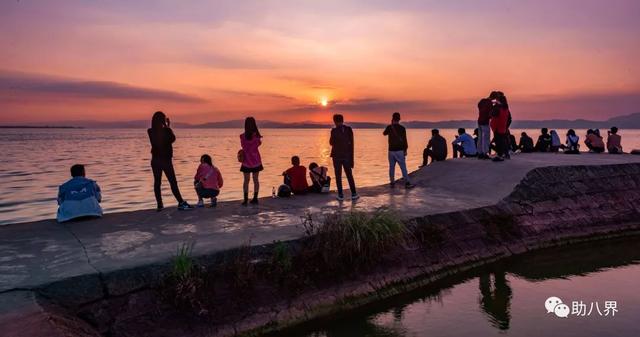 昆明旅游景点，昆明旅游景点一日游（昆明必打卡的30个小众上镜地）