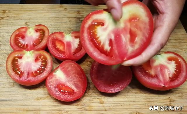 糖拌西红柿又叫什么，糖拌西红柿的别名叫什么（这5种蔬菜尽量少吃）