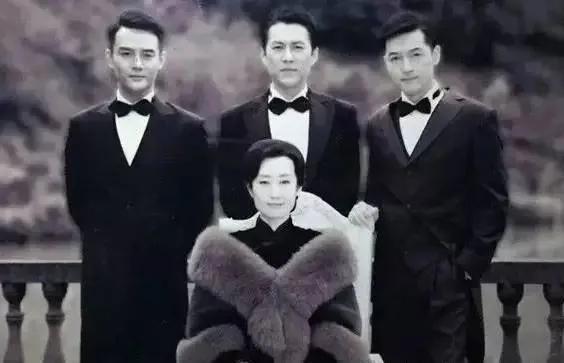 伪装者女一号是谁，明明讨厌你还假装跟你玩的好的星座女（《伪装者》女一号是谁）