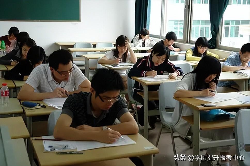 成人高考需要去学校吗（成人高考需要去学校上课吗）