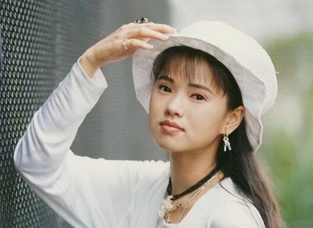 庾澄庆和伊能静：相伴23年未能走到婚姻尽头，分开是最好的选择