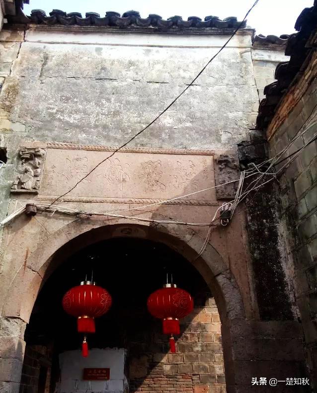 “临川才子金溪书”，之“金溪书”（曾是江西最大的印书中心）
