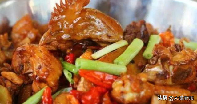 吃鸡肉的正确方法，怎么可以吃鸡肉吗（有人直接炒）