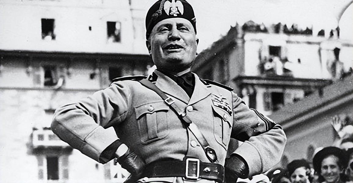 美国迪士尼乐园，美国迪士尼乐园有多好玩（最初是为了建成一座“法西斯的乌托邦”）