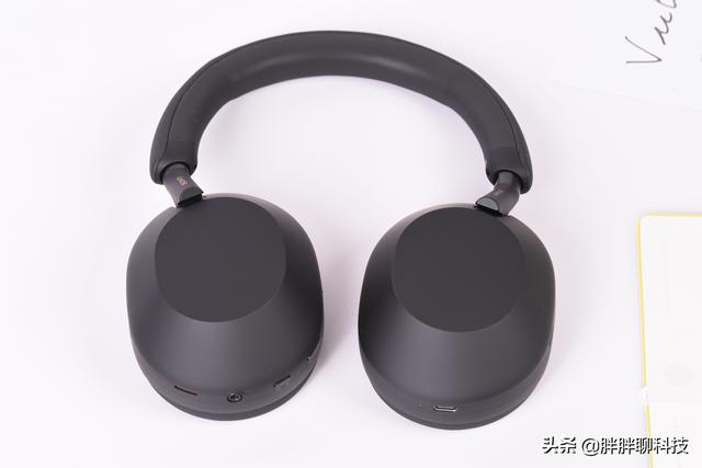 最具索尼味道的头戴式耳机，索尼WH-1000XM5评测