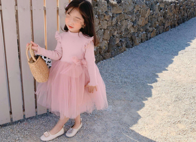 婴儿肥和脸胖的区别图片，娃娃脸和婴儿肥有什么区别（“长肉”和“长个”的孩子）