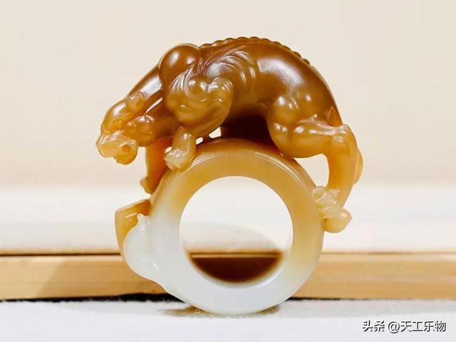 十大不值钱的玉石，十大不值钱的玉石是哪些（猜猜谁是最不像和田玉的和田玉）
