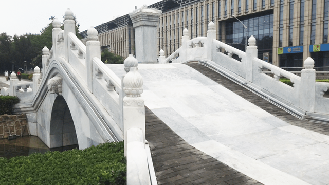 天桥八怪介绍，“天桥八怪”演绎市井烟火