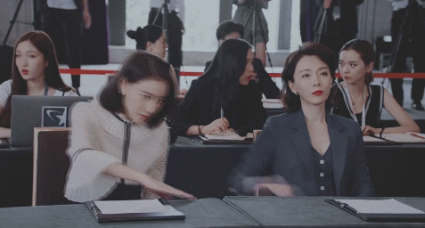 陈数前夫是柳云龙，演员陈数的第一任老公（与二婚男相识15天被求婚、为爱放弃生子）