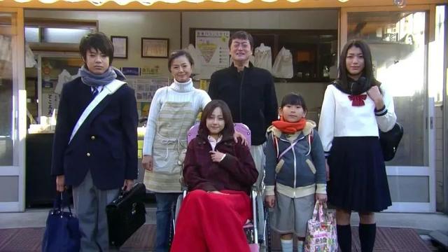 延生普佛视频唱诵，打普佛念什么经（这位女星真不愧是日娱神话…）