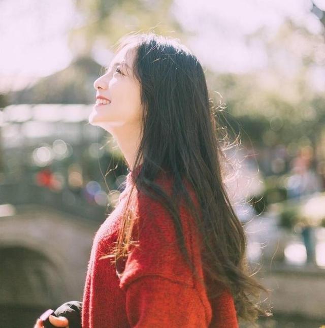 会难过 但是无所谓，无所谓图片 不在乎（无所谓、没必要、不至于）