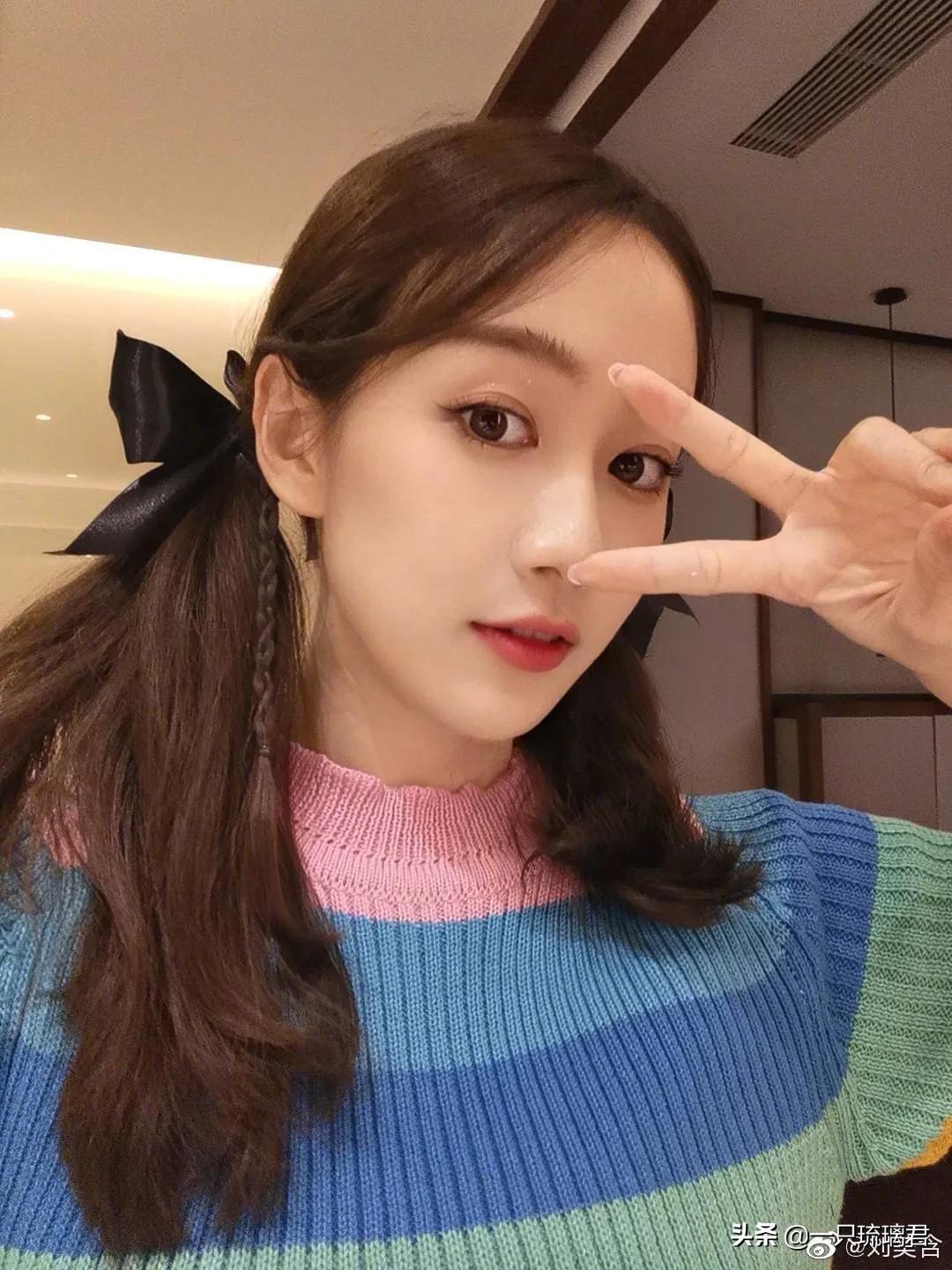 刘美含到底多高,刘美含个人资料多高(却因身高一米五惹争议)