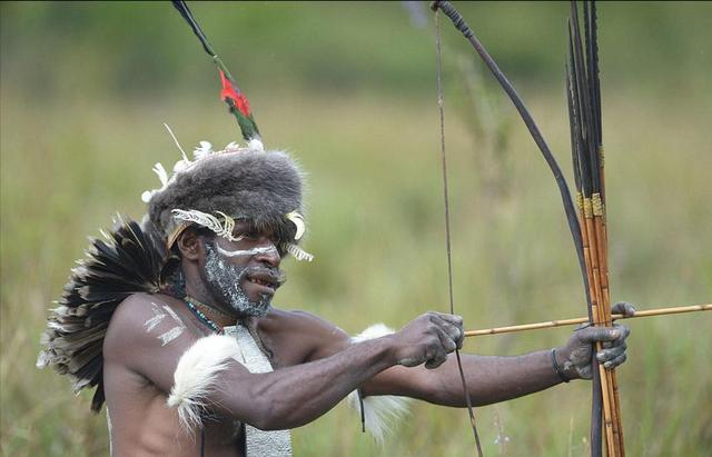 北森提奈岛，北森提奈岛属于哪个国家（原住民拒绝与现代文明接触）