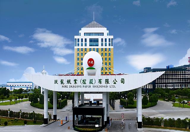 中国第一女首富，中国第一女首富是谁（中国首位女首富）