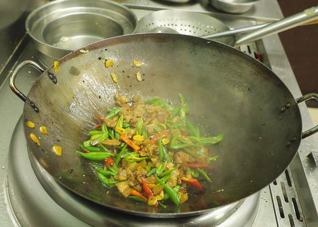 湖南的特色美食，湖南各地特色美食介绍（湖南最出名的4道菜）