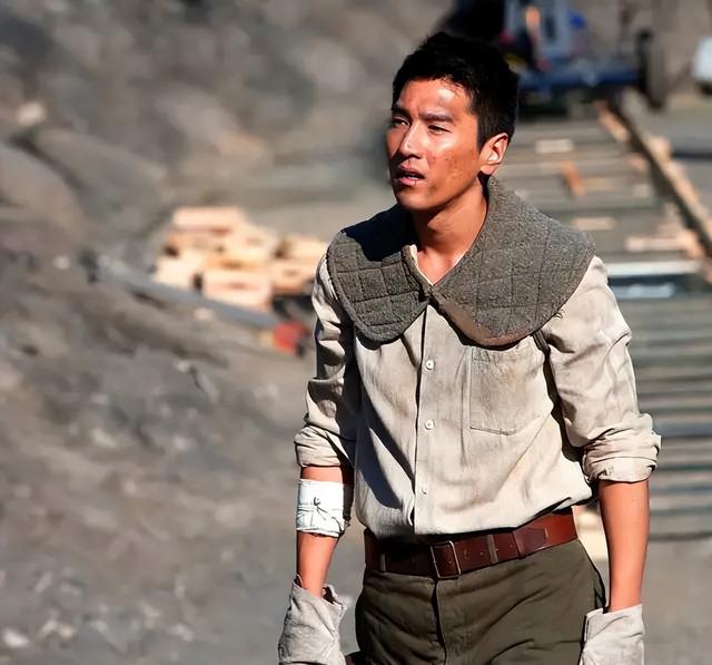 中国盗墓必看十部电影，盗墓电影大全（只有这4版是正宗“摸金范儿”）