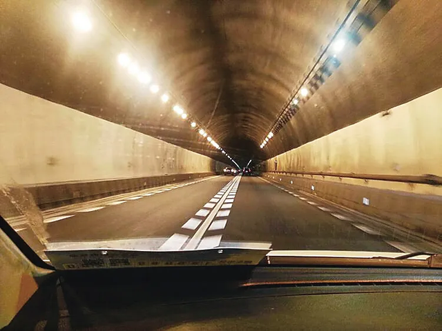 常见的交通标志标牌及意思，交通标志标牌及意思（五一假期出行可要留意这些冷门交通标识）