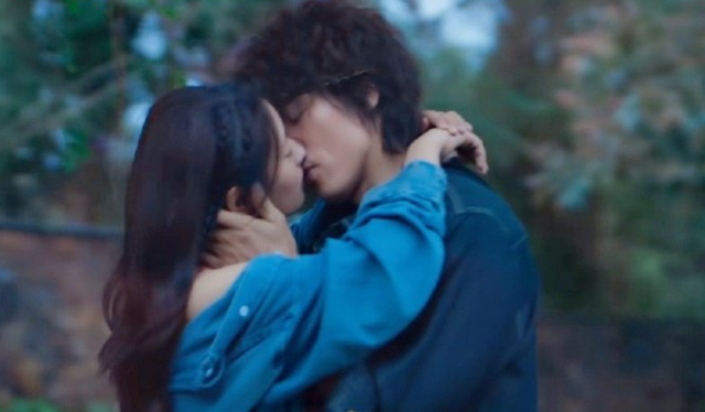 演过最多吻戏的中年男星，46岁言承旭和98后搭戏惹争议