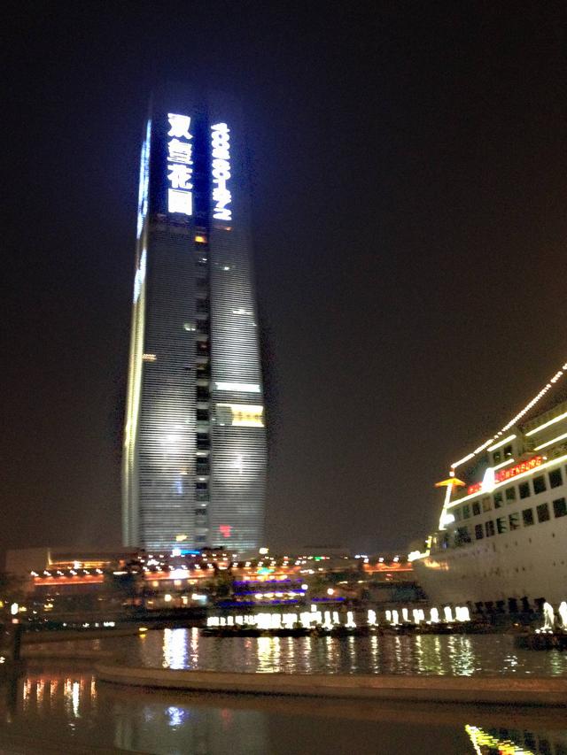 深圳海上世界好玩吗，深圳海上世界值得去吗（见证深圳40年的历史发展）