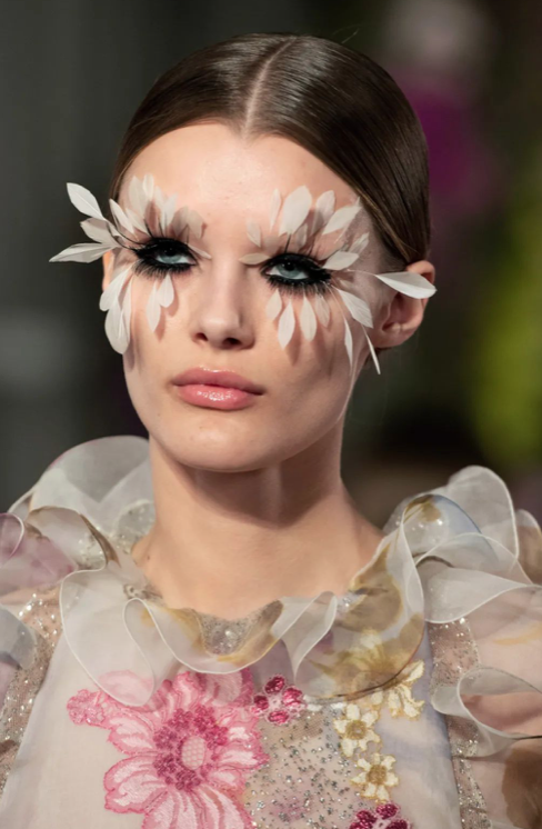 混圈图，什么是混圈婊（顶级化妆师Pat出手）