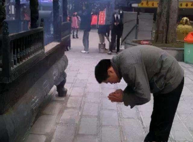 坐缸是什么意思，坐化缸是什么意思（坐缸3年修成肉身菩萨）