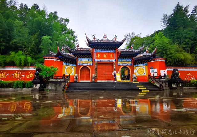 重庆环线自驾游最佳线路，5天打卡4座县城7个景点