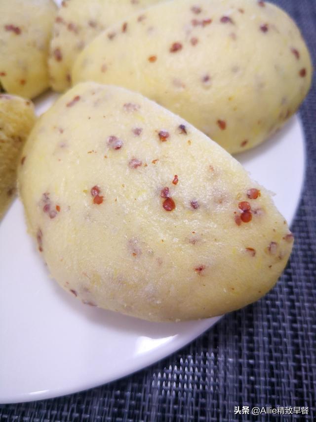 煮小龙虾的方法和教程，如何煮小龙虾好吃又简单（从挑到煮超详细分享）