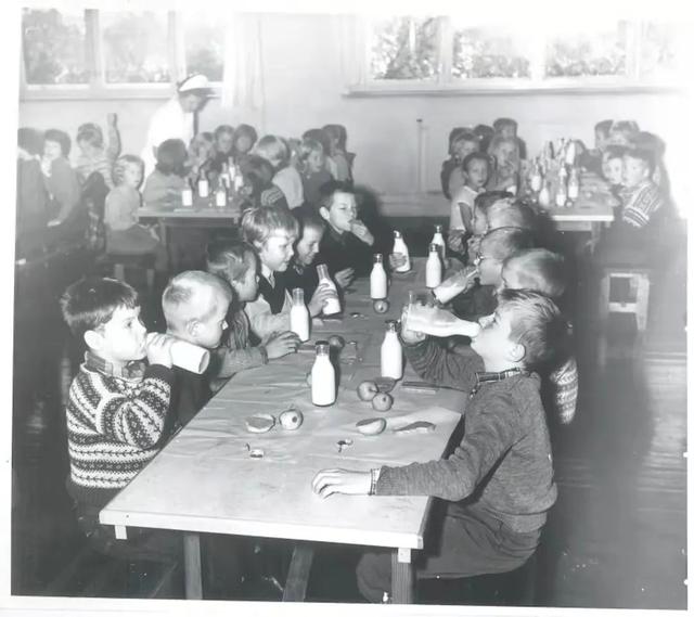 3个动作长高10厘米，矮个子怎么长高（让孩子平均长高了10厘米）