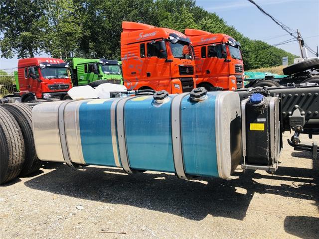 大货车新车报价，解放货车9米6新车报价 （8*4自动挡载货车就是牛）