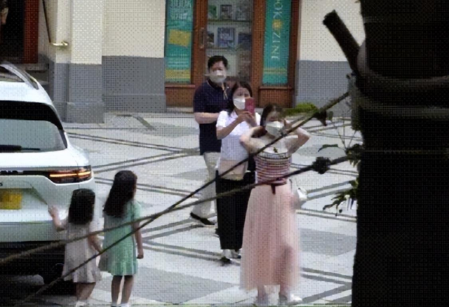 31朵玫瑰花代表什么意思，求婚送31朵玫瑰花代表什么意思（郭富城送99朵玫瑰为妻庆生）